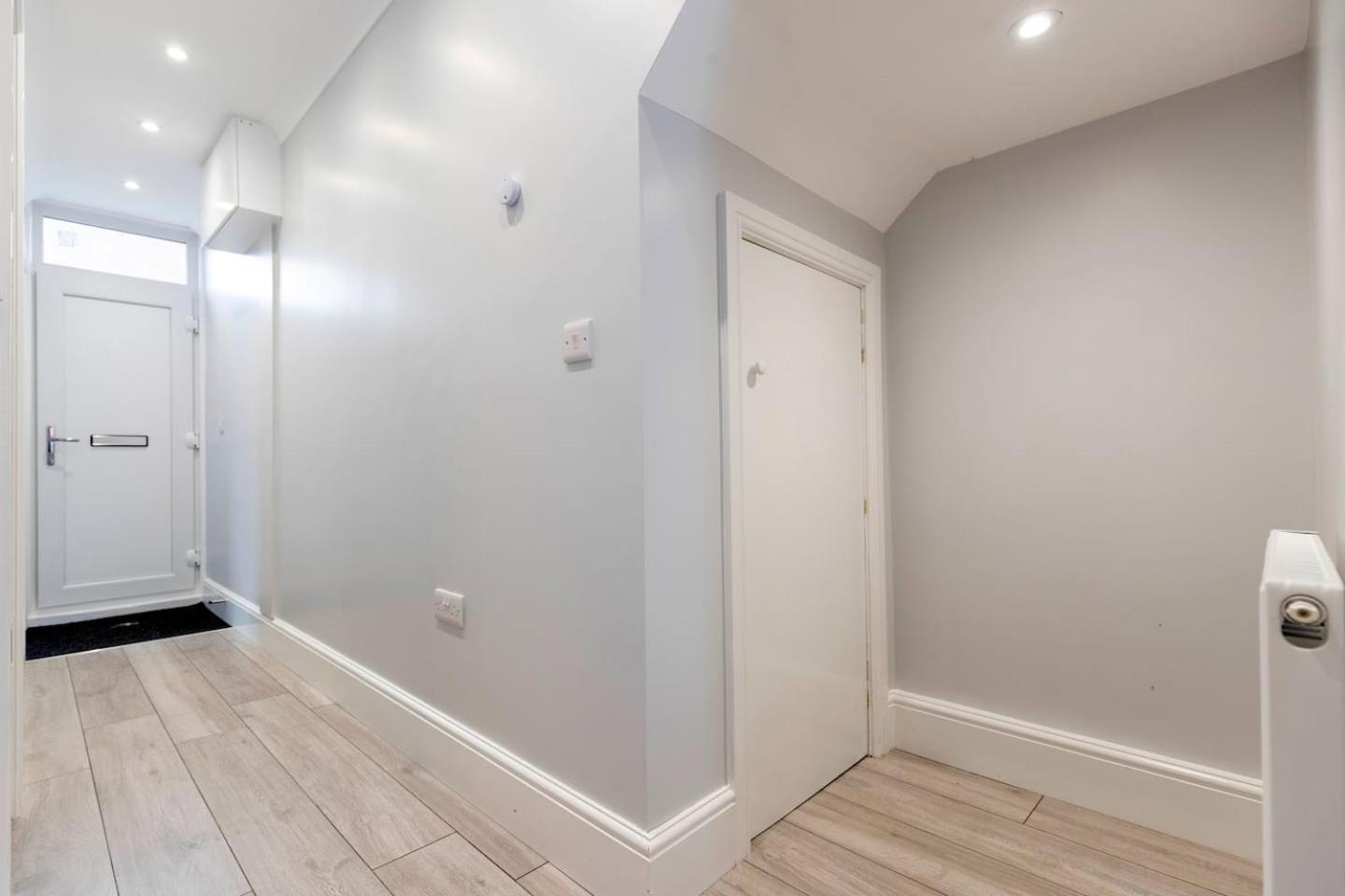 Modern 2 Bedroom Perfect For Family Friends And Workers Саут-Шилдс Экстерьер фото